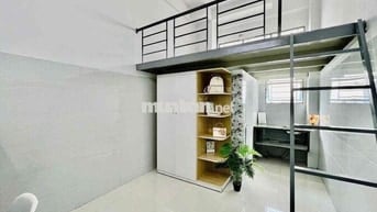 Cửa sổ thoáng full nội thất gác cao đi bộ qua Văn Lang