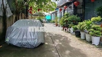 Bán nhà sổ hồng chung đất thổ cư khu dân cư hiện hữu.