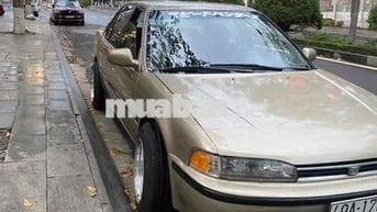 Honda Accord 1992 2.0 MT