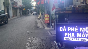 Sang lại mặt bằng kinh doanh, căn góc 2 mặt tiền