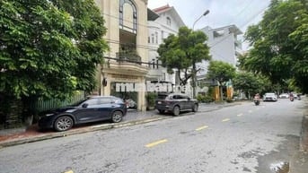 Bán đất mặt đường Hoàng Thế Thiện 100m Đông Nam vị trí đẹp