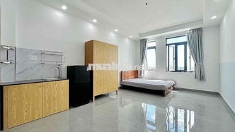 PHÒNG FULL NỘI THẤT SIÊU THOÁNG CÁCH HUIT CHỈ 10P ĐI XE