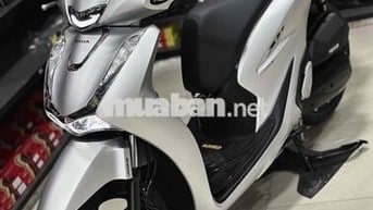 Sh160i 2023 Odo4k chính chủ ký ( Hỗ trợ GÓP )