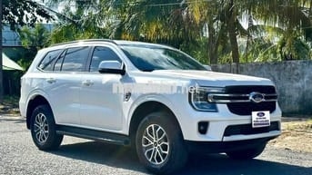 Ford Everest AT 4x2_ nhập khẩu Thái Lan 2023