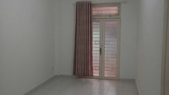 Cho nữ thuê phòng 25/16 Nguyễn Công Hoan, P.7, Q.Phú Nhuận