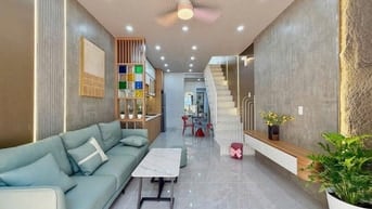 CHỈ 2 TỶ 650 NHÀ CAO THẮNG - QUẬN 3 DT 30M2 GẦN HÀ ĐÔ CENTOSA