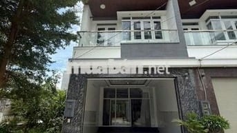 Bán nhà đẹp 4 tầng ,gần huỳnh tấn phát quận 7 nhà bè ,đường oto 8m