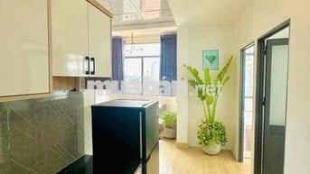 CHO THUÊ CĂN HỘ 2PN – 50M² – FULL NỘI THẤT – CỬA SỔ FULL KÍNH – QUANG