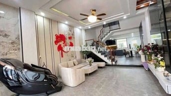NHÀ ĐẸP 3 TẦNG, 3PN, FULL NỘI THẤT, ĐƯỜNG BẦU NĂNG GẦN LÝ THÁI TÔNG