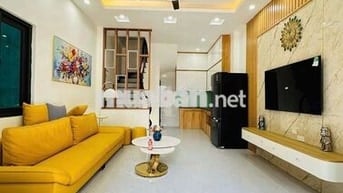 BÁN NHÀ 5 TẦNG Ở TRUNG TÂM QUẬN THANH XUÂN,GIÁ QUÁ HỢP LÝ.***