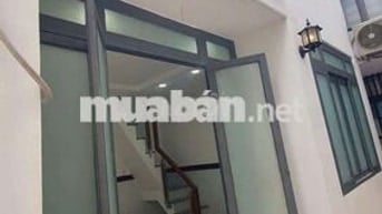 Bán nhà mới xách vali vào liền