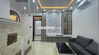 Nhà đẹp Khương Trung! Ngõ ba gác rộng, 30m ra ô tô, nhà dân xây. 7,9ty