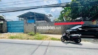 Cần bán lô đất mặt tiền đường Xóm Chiếu Vĩnh Ngọc tp Nha Trang Giá 2.7