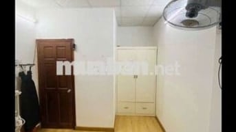 CHO THUÊ NHÀ 30,3M2 1 TRỆT 1 LẦU FULL NỘI THẤT HẺM 183X HUỲNH TẤN PHÁT