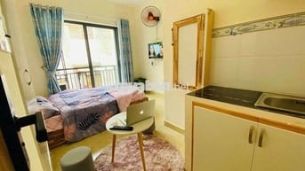 Cho thuê studio ban công full nội thất ở Ngã Tư Phú Nhuận