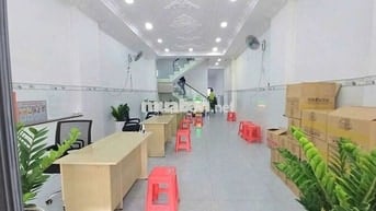 Nhà mới dt rộng, mặt tiền đường đông đúc thuận tiện kd buon ban ,6p