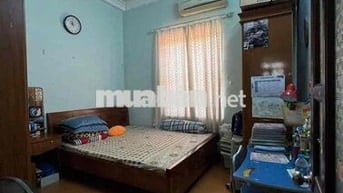 98 Đường Nguyễn Khang. Nhà 5T x Dt 42 x Mt 4m, vỉ rộng Oto tránh, Kinh