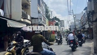 Cho Thuê MBKD Đầu Ngã Ba Tân Kỳ Tân Quý, Có WC Riêng