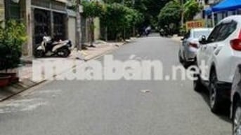 Hiếm Tân Phú.Bán nhà mặt tiền 4 tầng, đường12m, Gần 30m2, Chỉ 5 tỷ hơn