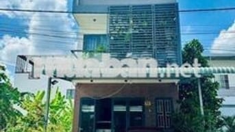 Nhà 2 lầu full nội thất KDC Hồng Loan