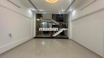NHÀ 3 TẦNG MẶT TIỀN LÊ VĂN THỊNH- CÓ NỘI THẤT