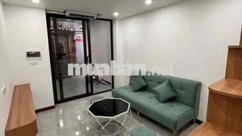 Cần bán nhà tập thể Thượng Thanh,diện tích 40m,2 PN,hơn 2 tỷ.