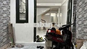 Cho thuê nhà nguyên căn gần Royal city