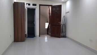Cho thuê phòng trọ để ở ( tầng 3 )