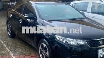 Kia Cerato e bộ đội cần bán nhanh đi công tác