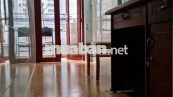 Nhà nc trệt 2 lầu 2pn 2vs huỳnh văn bán p11 Q phú nhuận