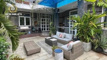 🏠 Cho thuê Biệt thự Thảo Điền,ngang 18x20m,3 tầng, 5PN, full nôi thất