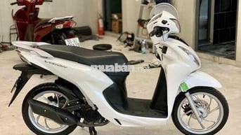 Vision 2022 trắng BSTP chính chủ, giá tốt BH 6T