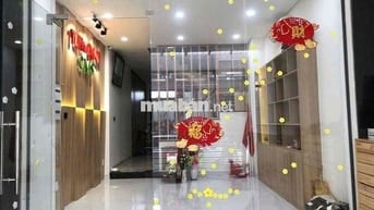 CHO THUÊ NHÀ SÂN RỘNG ĐẬU Ô TÔ 4PN 4WC NỘI THẤT CAO CẤP Ở + VPCT