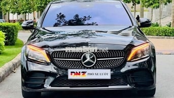 Mercedes Benz C300 2020