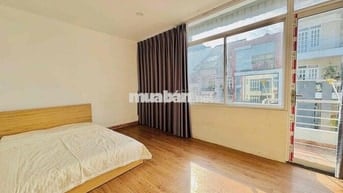 CHO THUÊ CĂN HỘ TÁCH BẾP CÓ BAN CÔNG GẦN VÒNG XOAY LĂNG CHA CẢ, Q. TB
