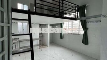 Phòng trọ Giá Rẻ 30M2 gác cao 2M ở được 4 Người