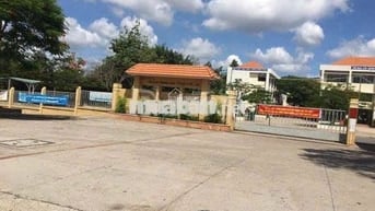 ĐÂT THỔ CƯ DÂN ĐÔNG.GÂN TRƯỜNG GẦN CHỢ