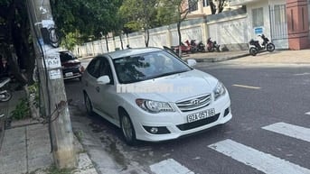 Hyundai Avante 2015 1.6 MT - 136896 km