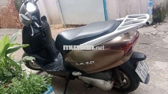 Nhà dư xe cần bán