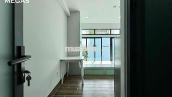 CHÍNH CHỦ CHO THUÊ STUDIO BAN CÔNG - FULL NỘI THẤT - GẦN VLU, IUH
