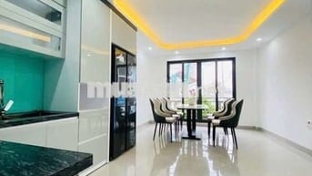 💥 8,6 TỶ – BÁN ĐẤT TẶNG NHÀ, LÔ GÓC VÀNG GẦN PHỐ 💥
Diện tích 35m²