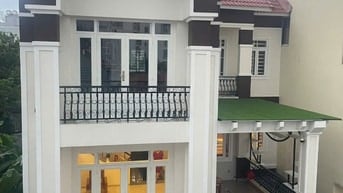 Bán nguyên căn Biệt thự 8x20,5(170m2 ) đường nhựa 12m 