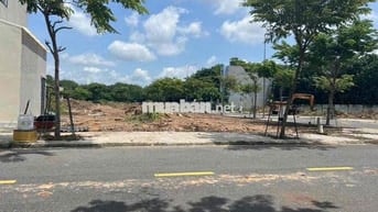 lô sát góc chợ nhật huy hoà lợi 70m2 (1ty250)