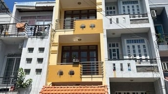 Nhà Mặt Tiền Đường số P4Q8. Gần chợ phạm thế hiển 50m