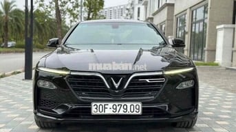 VinFast Lux A2.0 2019 2.0 AT - 85000 km