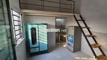 Phòng trọ gần TDTU, OU mặt tiền Lê Văn Lương.