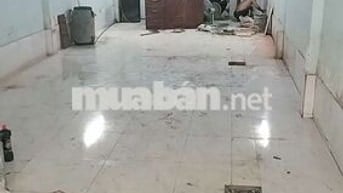 Nhà nguyên căn Mt đường Lk 2-10 Gò Xoài dt 4×20 trống suốt có gác đúc