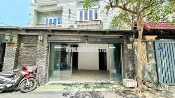 Cho thuê mặt bằng 40m (6x6.7 )ngay ngã ba sầm uất( Trục Lê Đức Thọ)