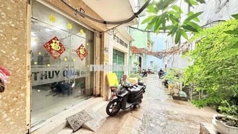 Nhà 5 tầng Xóm Đất Q11 - 3,5m x 12m - 5PN ngộp - 6,3 tỷ