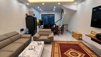 Bán nhà phố An Dương - DT 61m2, mặt tiền 5m, nhà 4 tầng đẹp.